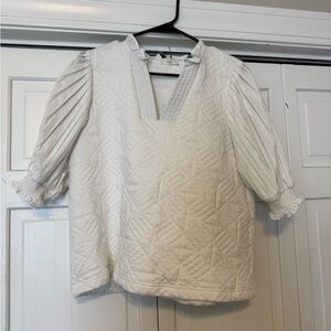 Entro White Quilted Blouse with Pleated Sleeves